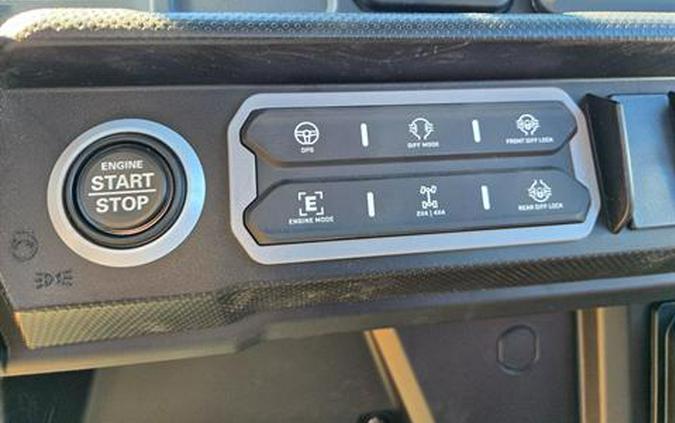 2026 Can-Am Defender MAX X MR HD11 With Half-Doors