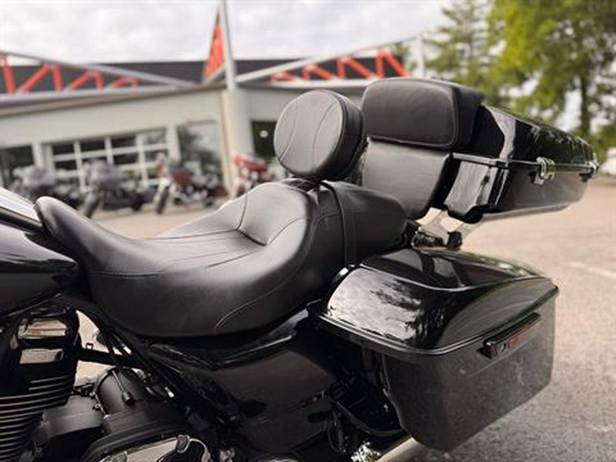 2022 Harley-Davidson Road Glide® Special