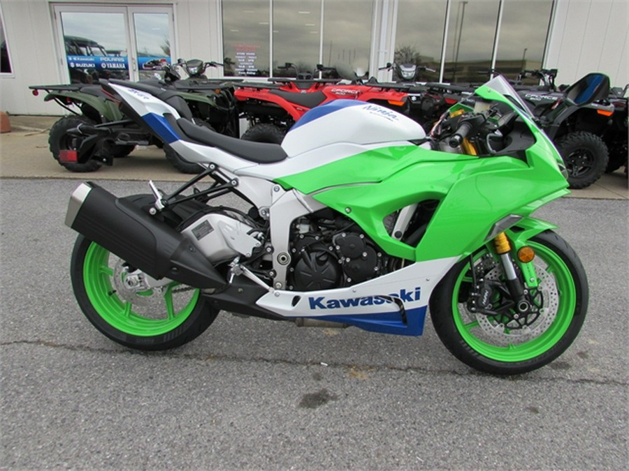 2024 Kawasaki Ninja ZX-6R 40th Anniversary Edition ABS 40th Anniversary Edition ABS