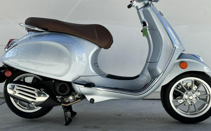 2021 Vespa Primavera 50 30 mph