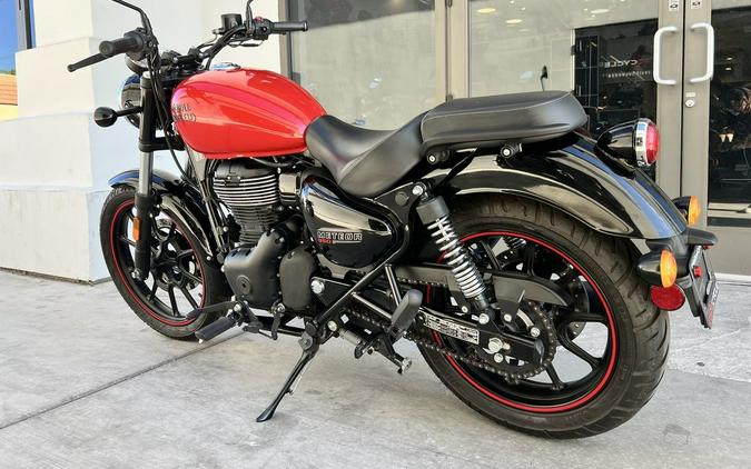 2022 Royal Enfield Meteor 350 Fireball Red