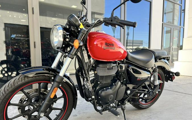 2022 Royal Enfield Meteor 350 Fireball Red