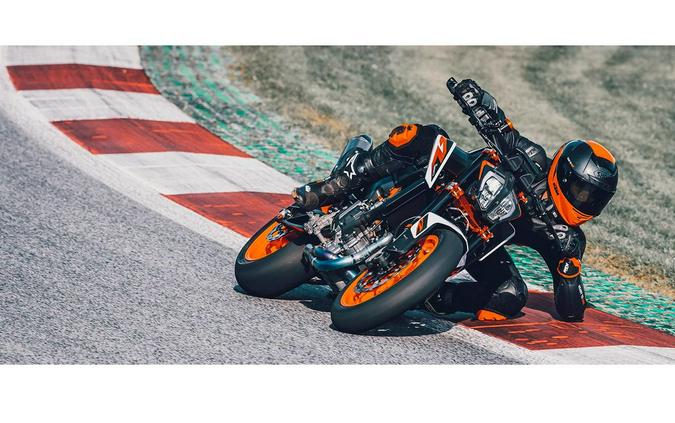 2021 KTM 890 Duke R