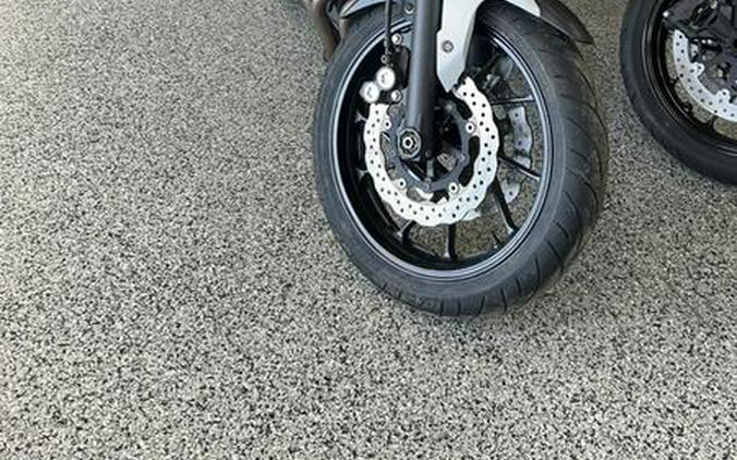 2015 YAMAHA FZO7FGY/C - UY1152