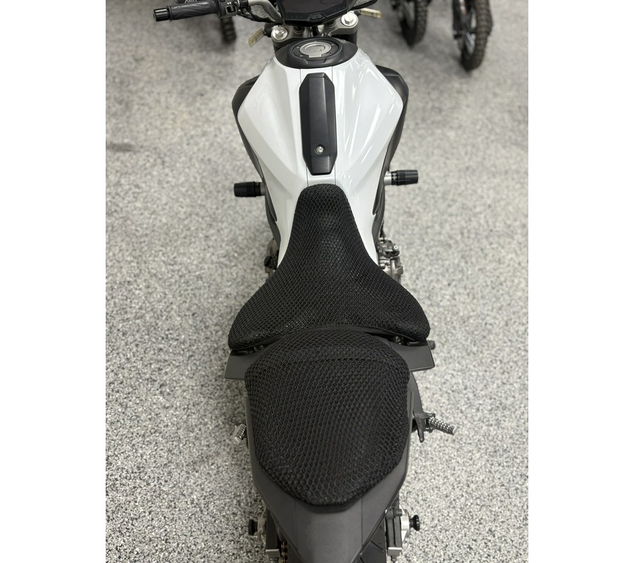 2015 Yamaha FZ-07 - UY1152