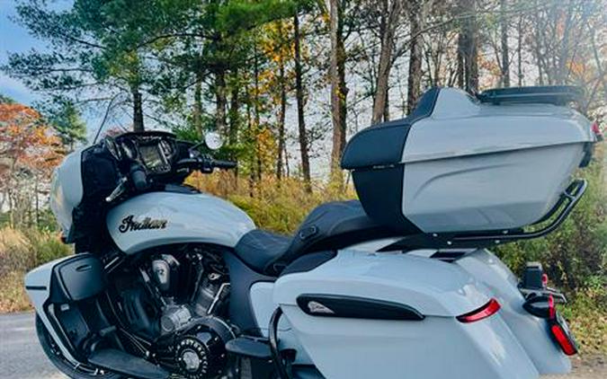 2025 Indian Motorcycle Roadmaster® PowerPlus Dark Horse® with 112 and PowerBand Audio Package