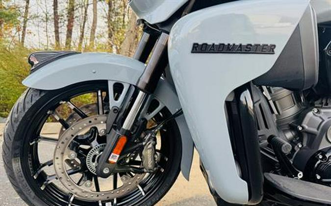 2025 Indian Motorcycle Roadmaster® PowerPlus Dark Horse® with 112 and PowerBand Audio Package