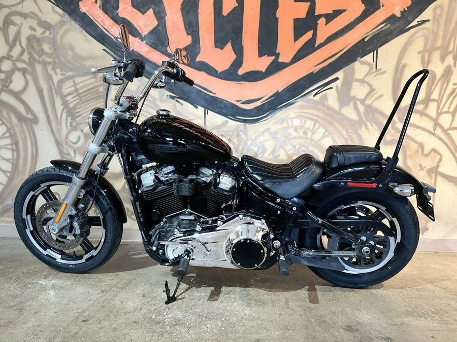 FXST 2020 Softail Standard®