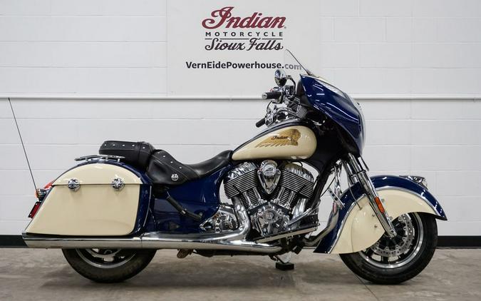 2015 Indian Motorcycle® Chieftain® Springfield Blue/Ivory Cream