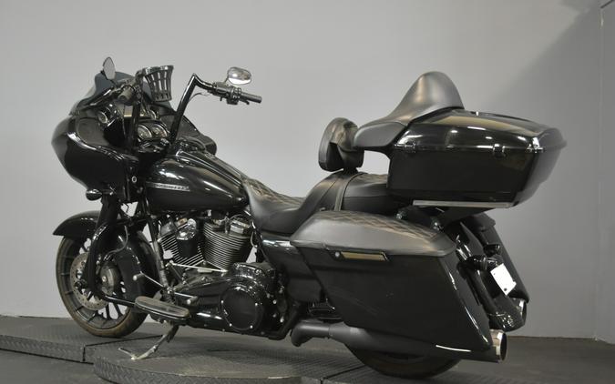 2018 Harley-Davidson Road Glide Special Vivid Black