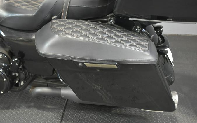 2018 Harley-Davidson Road Glide Special Vivid Black
