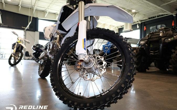 2023 Husqvarna® FE 450 Heritage