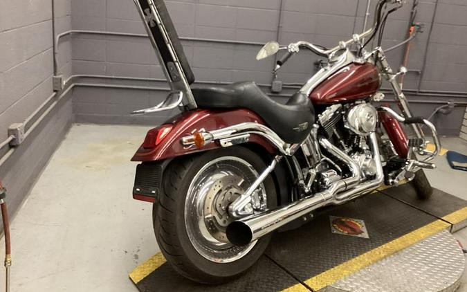 2002 Harley-Davidson® FXSTD - Softail® Deuce