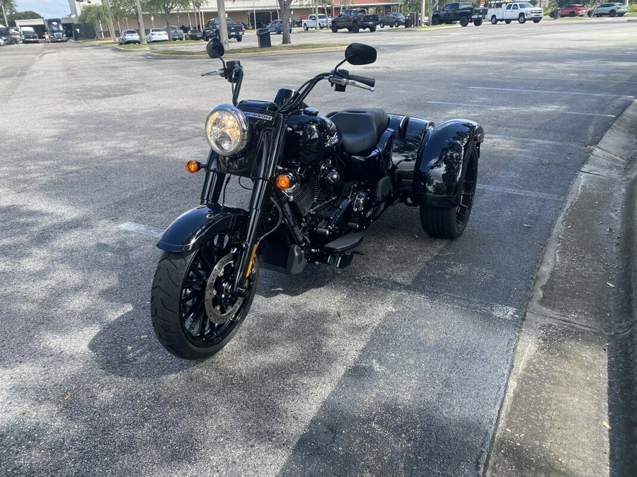 2025 Harley-Davidson® Freewheeler®