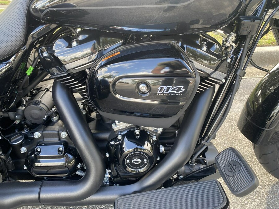 2025 Harley-Davidson® Freewheeler®