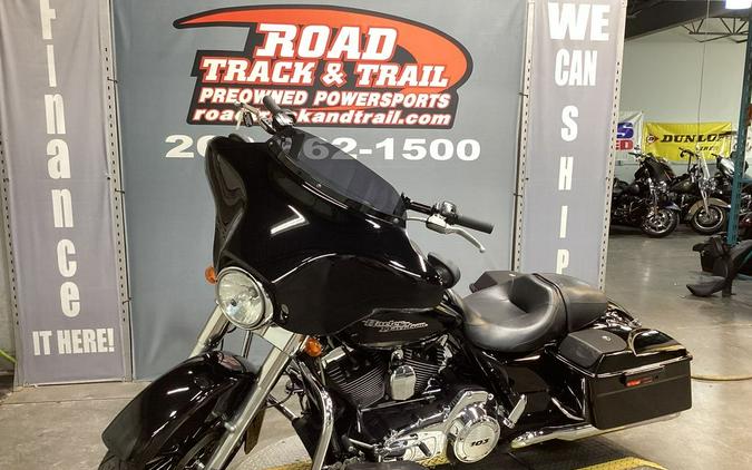 2013 Harley-Davidson® FLHX - Street Glide®