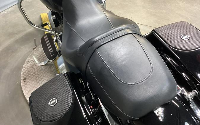 2013 Harley-Davidson® FLHX - Street Glide®