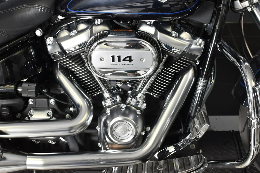 2019 Harley-Davidson Fat Bob 114 MIDNIGHT BLUE FLFBS
