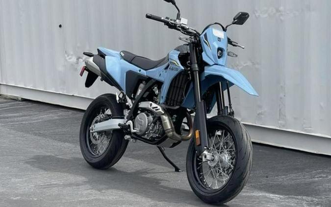 2026 Suzuki DR-Z 4SM