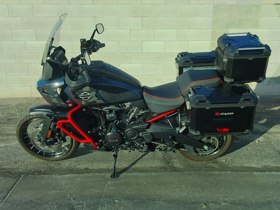 2025 Harley-Davidson Pan America CVO