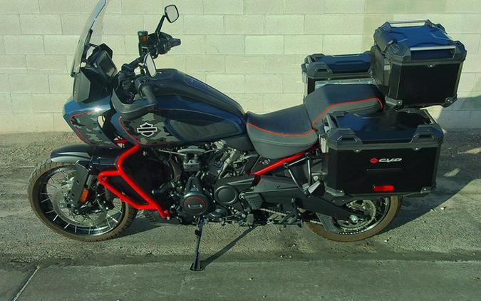 2025 Harley-Davidson Pan America CVO