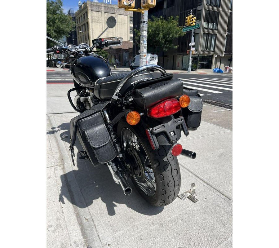 2017 Triumph Bonneville T120 Jet Black