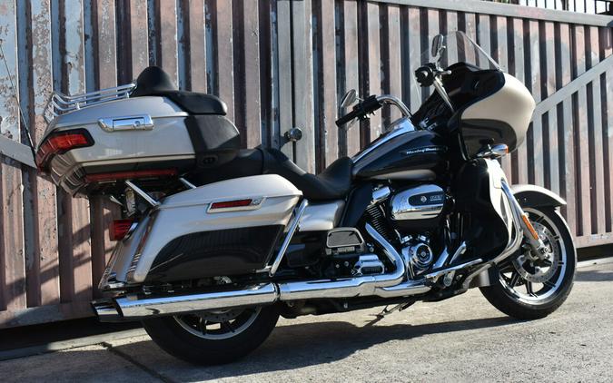 2018 Harley-Davidson® Road Glide® Ultra FLTRU