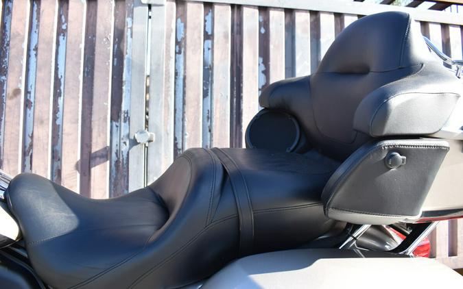 2018 Harley-Davidson® Road Glide® Ultra FLTRU