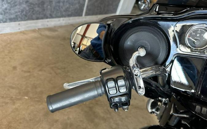 2023 Harley-Davidson® FLHXS - Street Glide® Special