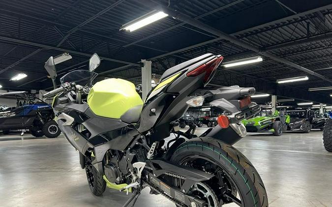 2026 Kawasaki Ninja® 500