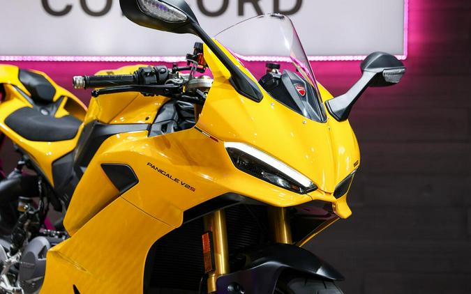 2027 Ducati Panigale V2 S 896