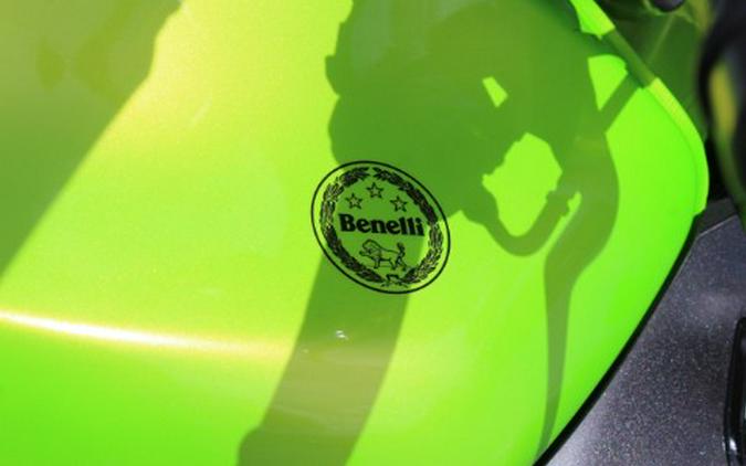 2022 Benelli 302S