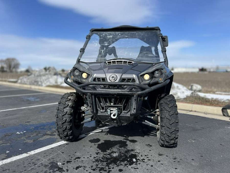 2014 Can-Am® Commander™ XT™ 800 Pure Magnesium Metallic