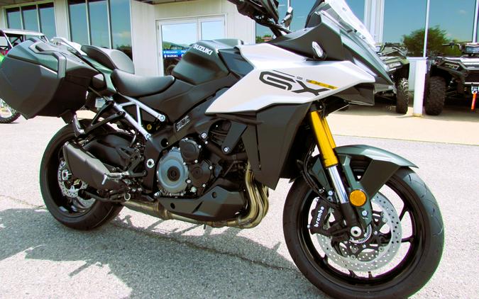 2024 Suzuki GSX-S 1000GX+