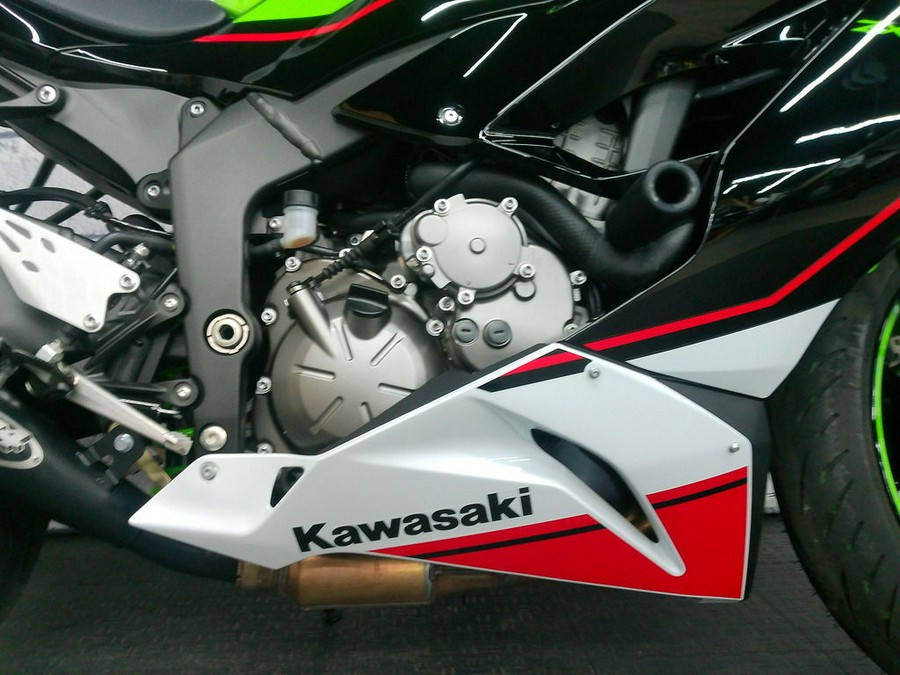 2022 Kawasaki Ninja® ZX™-6R KRT Edition