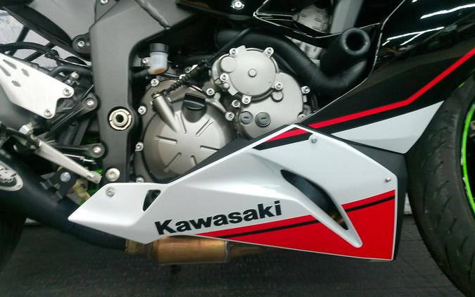 2022 Kawasaki Ninja® ZX™-6R KRT Edition