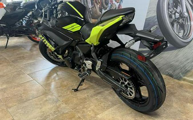 2026 Kawasaki Ninja® 650 ABS