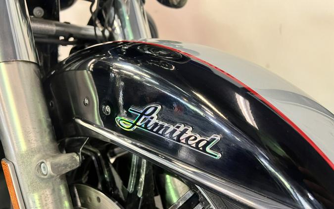 2015 Harley-Davidson® Ultra Limited Brilliant Silver Pearl/Vivid Black FLHTK