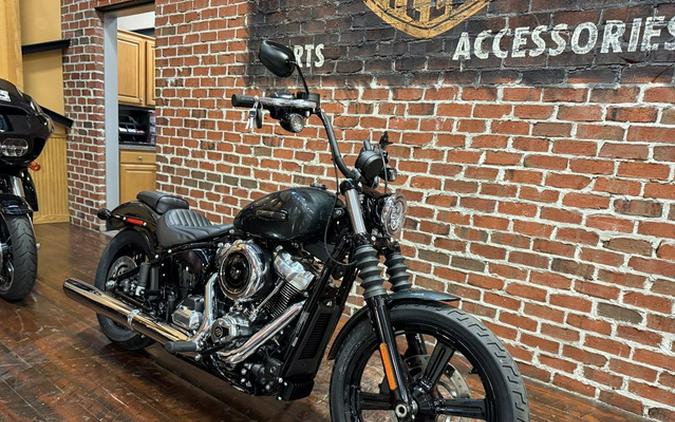 2025 Harley-Davidson Softail FXBB - Street Bob