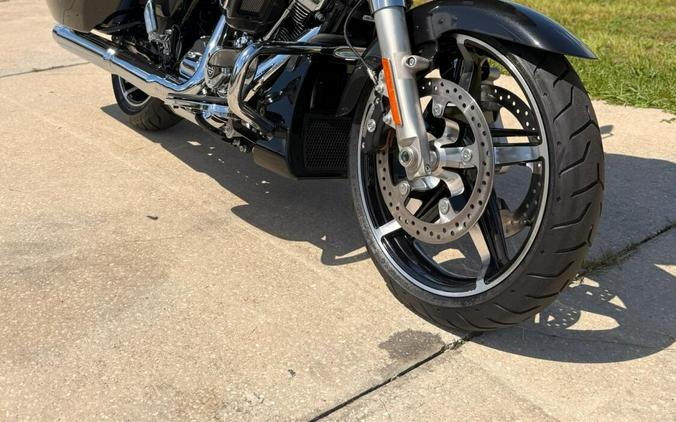 FLTRX 2026 Road Glide