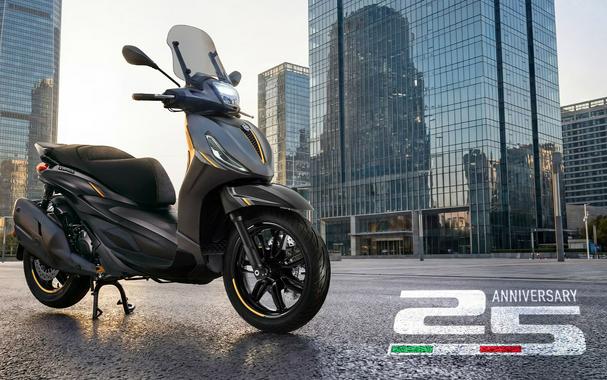 2027 Piaggio BV 400 25th Anniversary