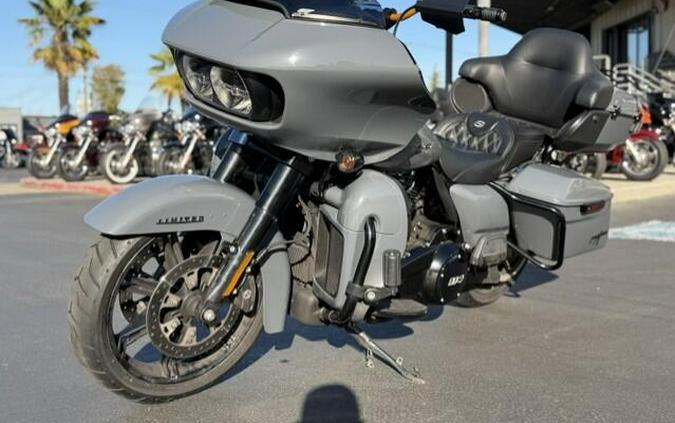 2022 Harley-Davidson Road Glide Limited Gunship Grey - Black Finish