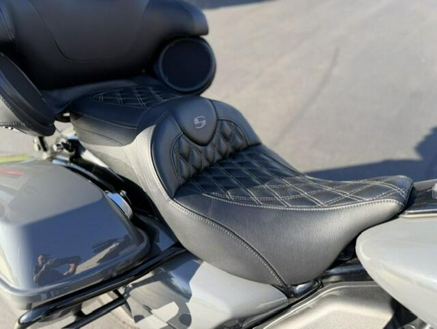 2022 Harley-Davidson Road Glide Limited FLTRK