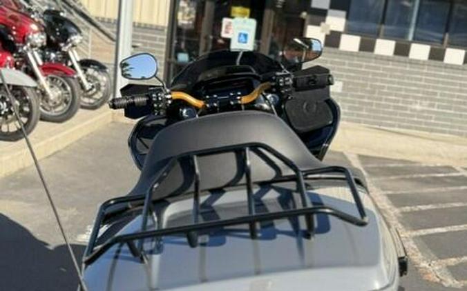 2022 Harley-Davidson Road Glide Limited Gunship Grey - Black Finish