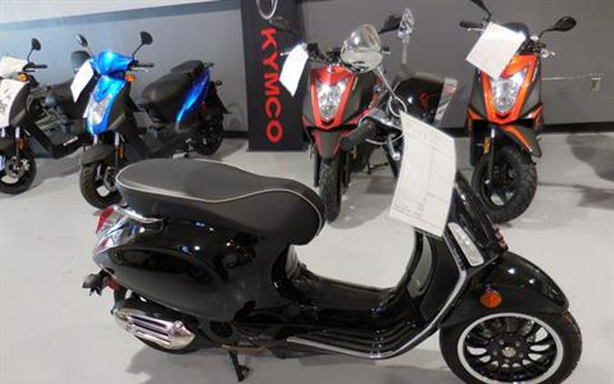 2022 Vespa Sprint 150