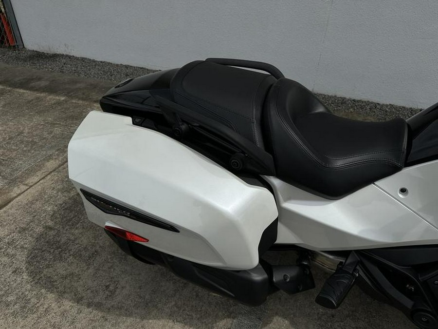 2024 Can-Am® SPYDER F3 T 1330 SE6