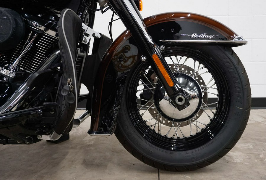 2019 Harley-Davidson® FLHCS - Heritage Classic 114