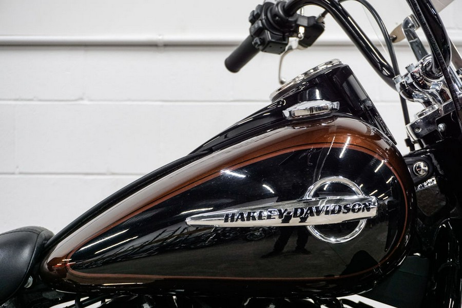 2019 Harley-Davidson® FLHCS - Heritage Classic 114