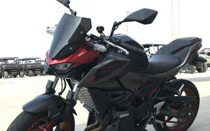 2024 Kawasaki Z500 SE ABS