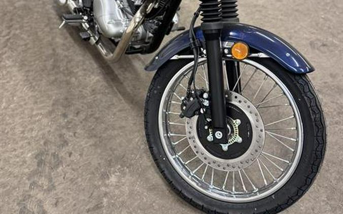 2025 Kawasaki W230 ABS